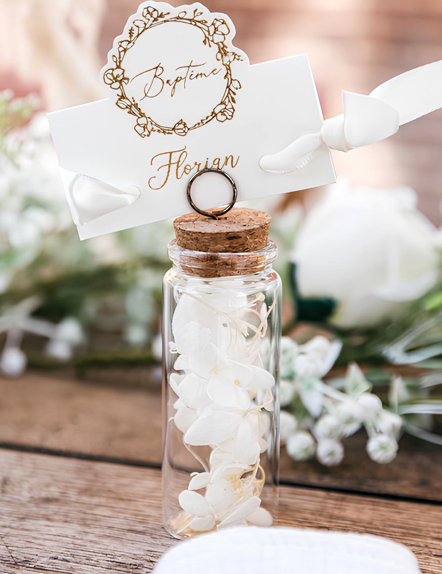 10 papírových značek na křest 8 x 6,5 cm zlatý květinový vzor