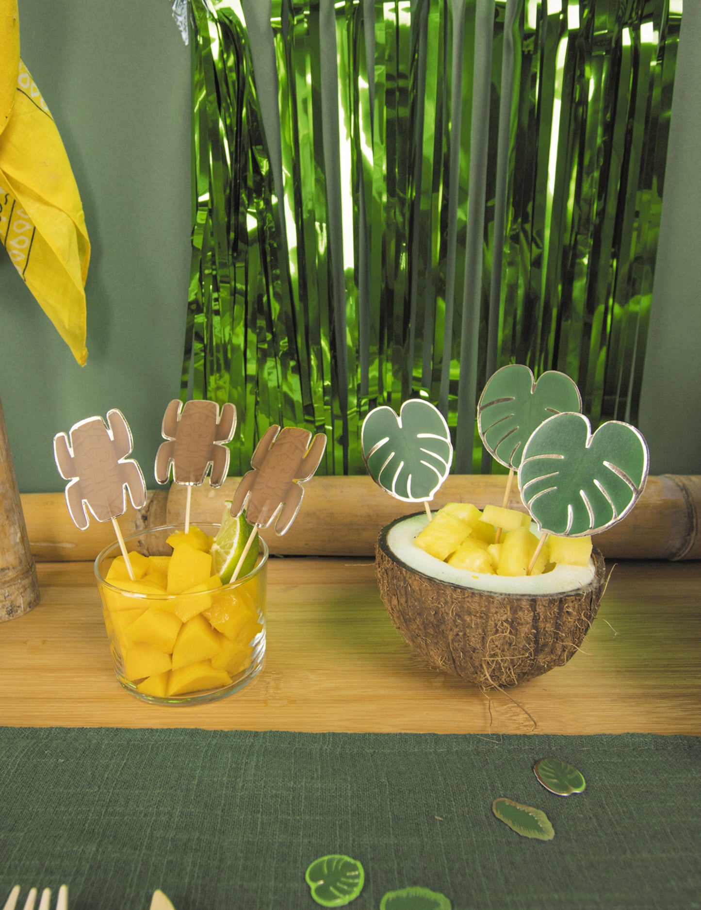 10 dřevěných totemových dobrodruhů