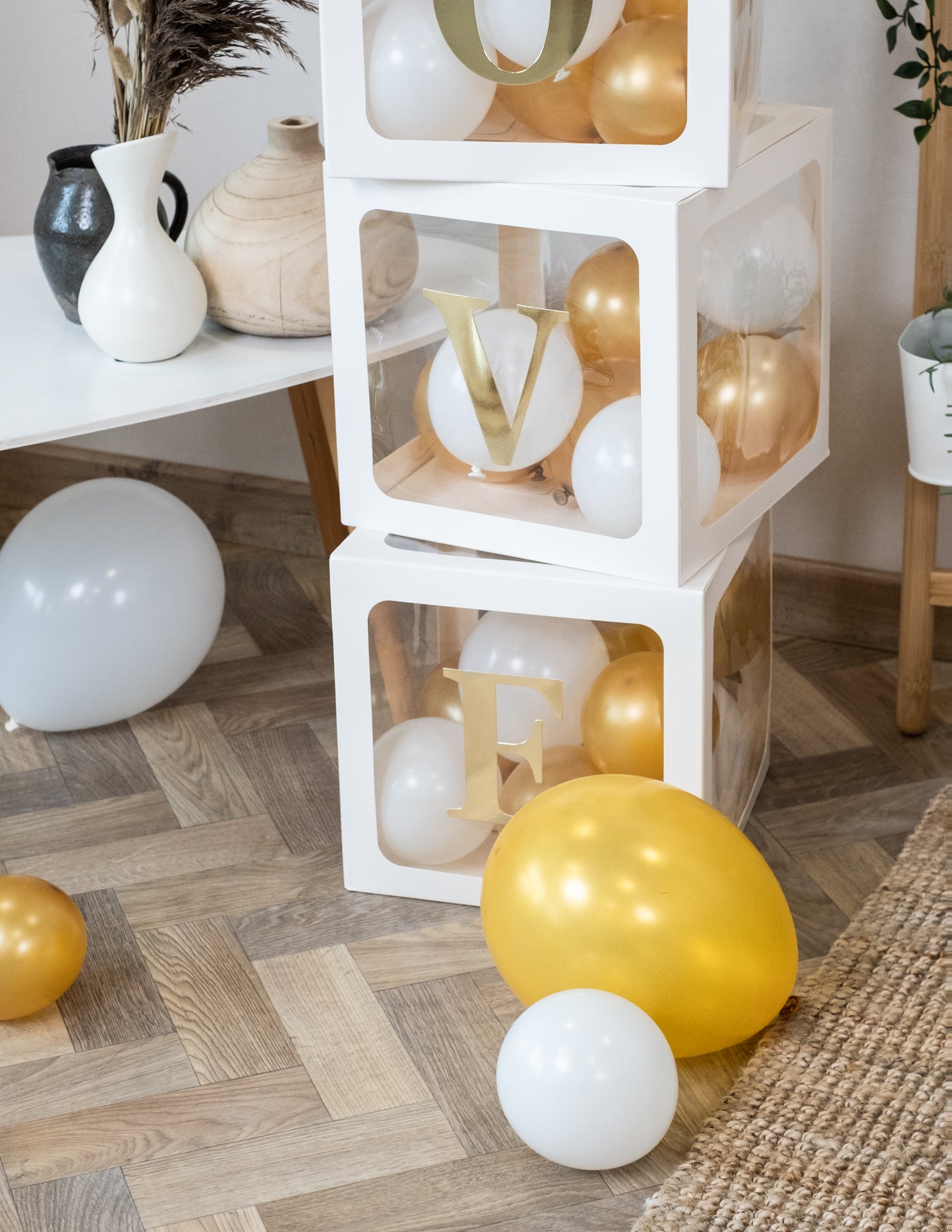 100 mini bílých latexových balónků 13 cm pro arch