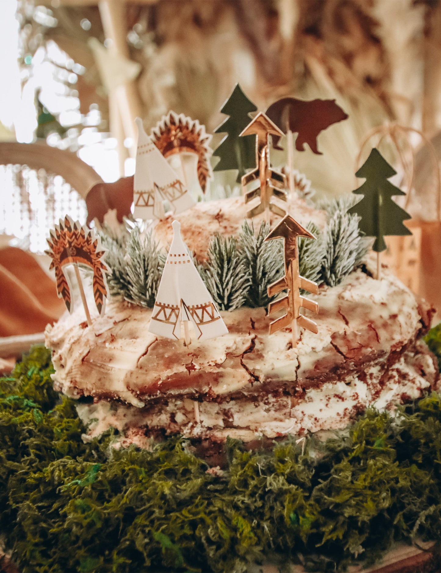 20 pics en bois indian forest avec dorure 12,5 cm pour gâteaux