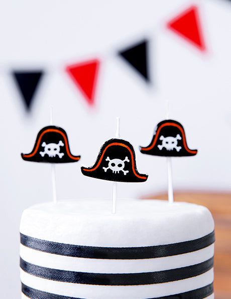 5 narozeninových svíček na pirátských kloboucích 2 cm
