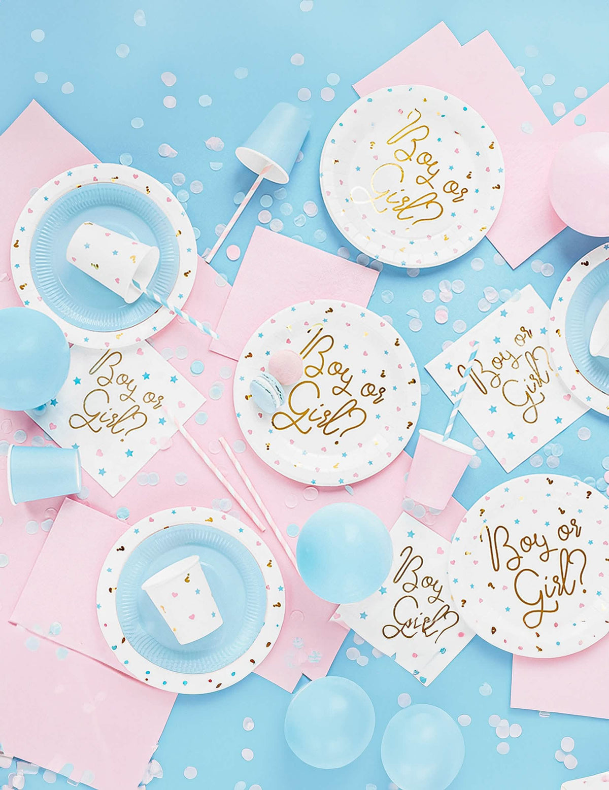 Slavnostní atmosféra kartonových talířů Boy or Girl pro baby shower