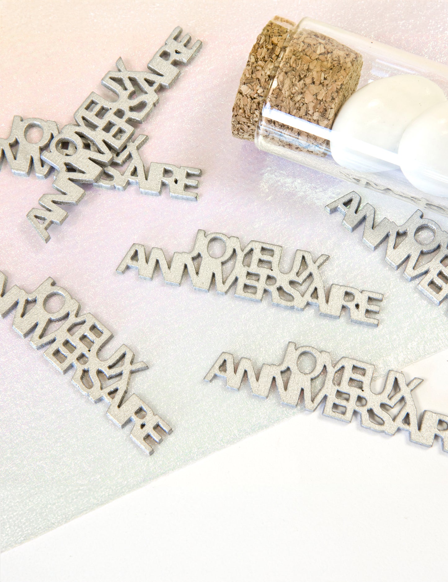 6 stříbrných stolních konfet k narozeninám 15 g dekorativní