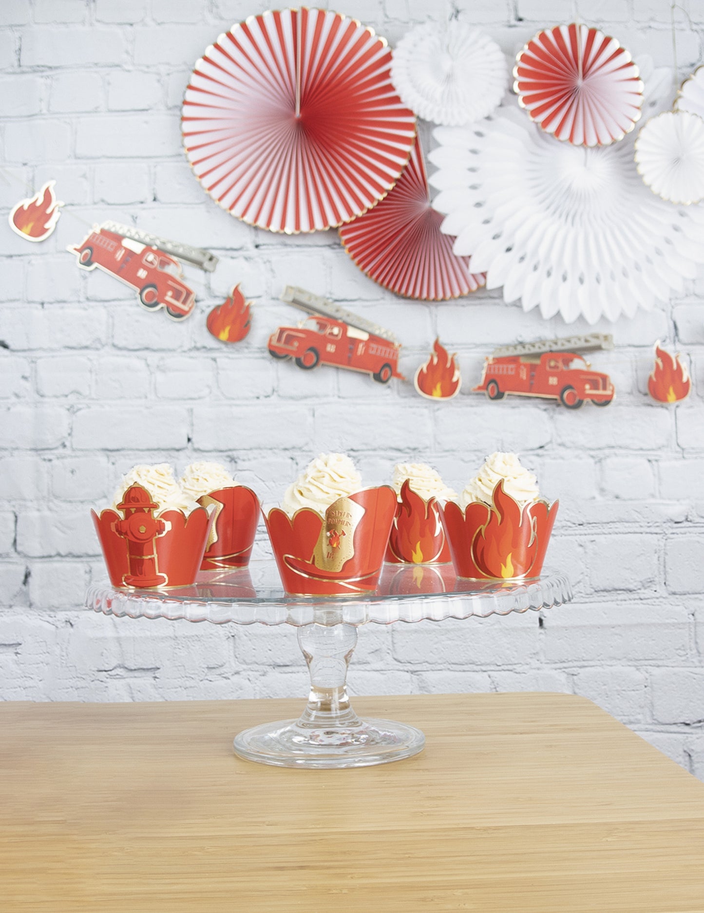 6 krytů forem na hasičské muffiny