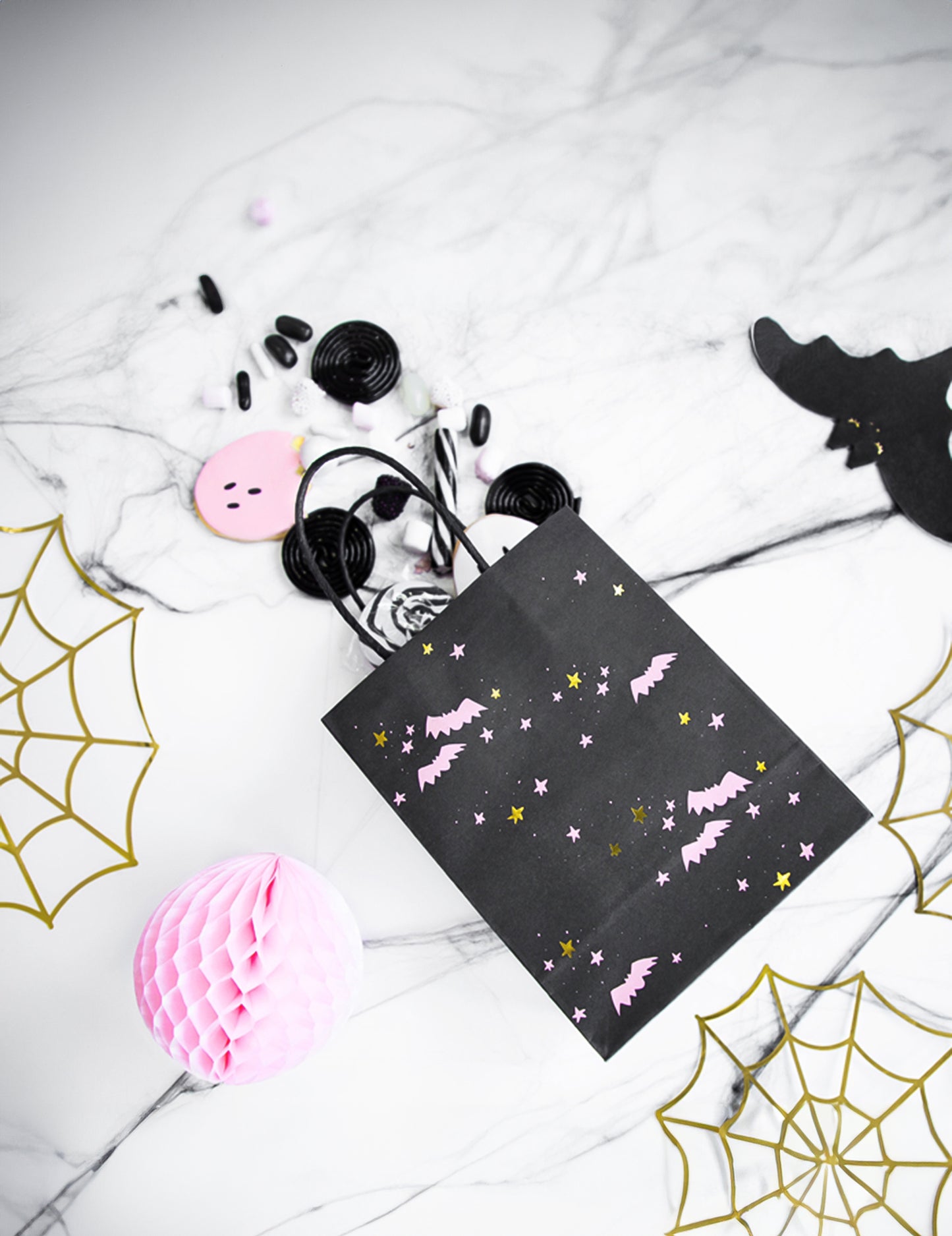 6 růžových a černých netopýřích sáčků na sladkosti 14 x 18 x 8 cm na Halloween