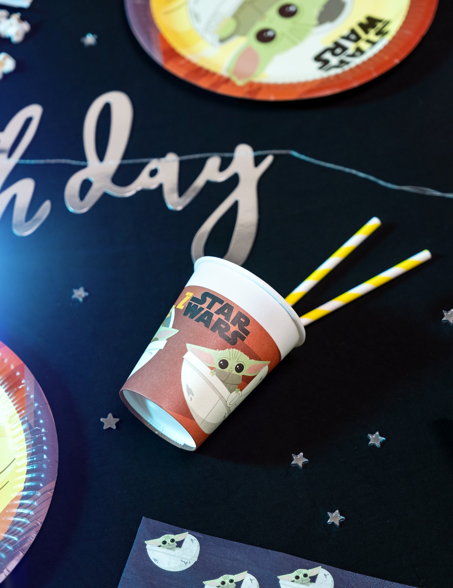 8 papírových kelímků Baby Yoda The Mandalorian™ 200 ml