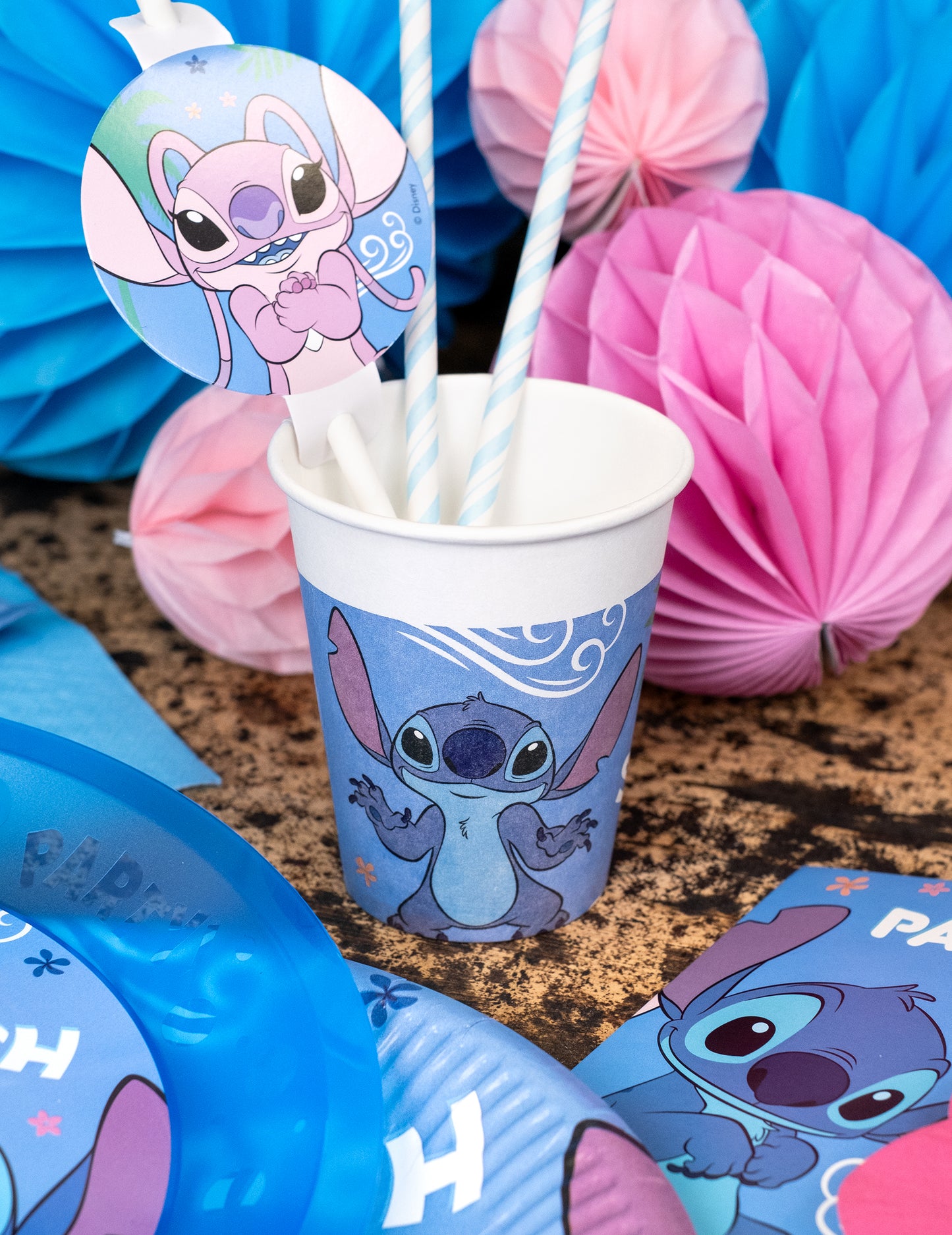 8 stehů 200 ml kartonové kelímky