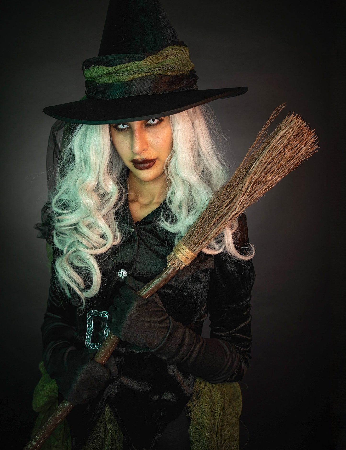 Čarodějnická koště 90 cm