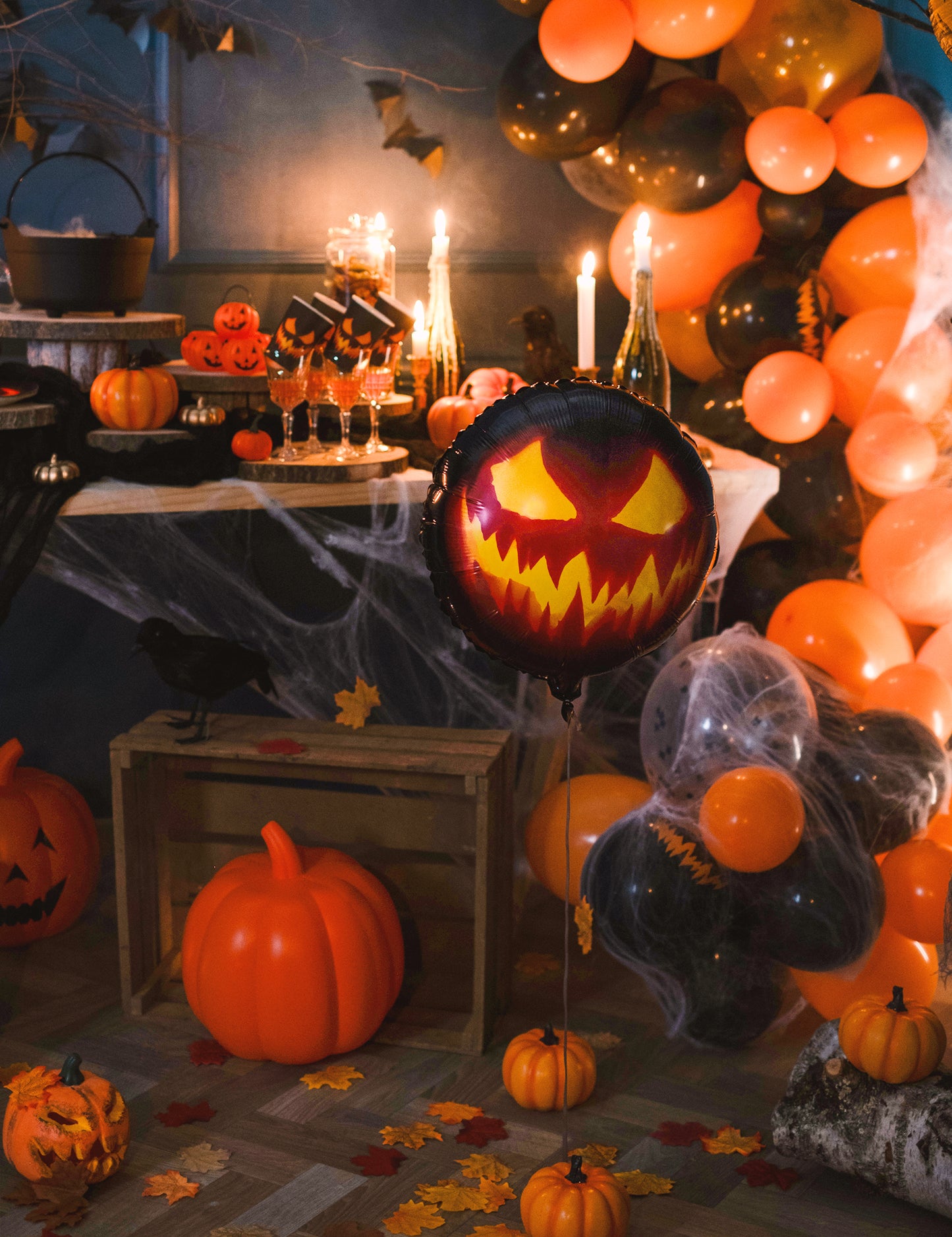 45 fóliových balónků s motivem strašidelné dýně cm