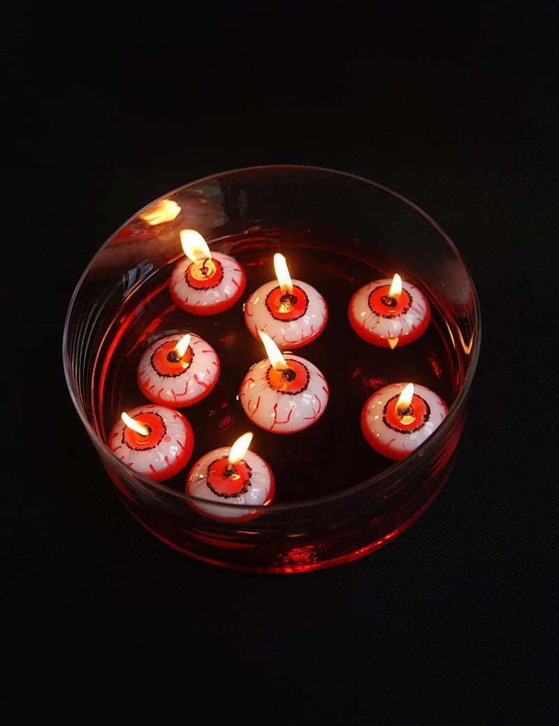 Plovoucí svíčka s krvavým okem Halloween 4 cm