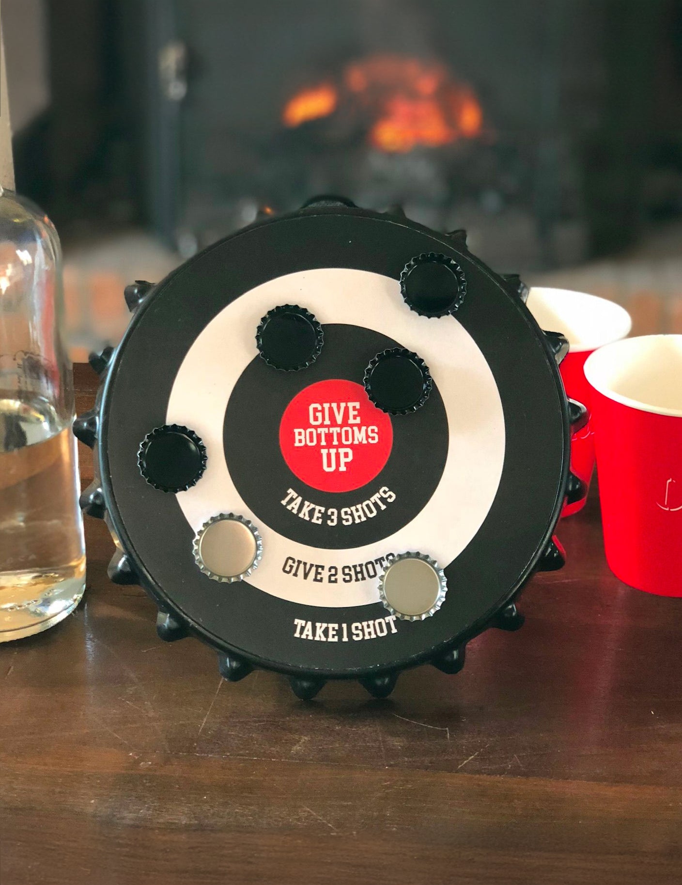 Magnetický terč pro aperitiv