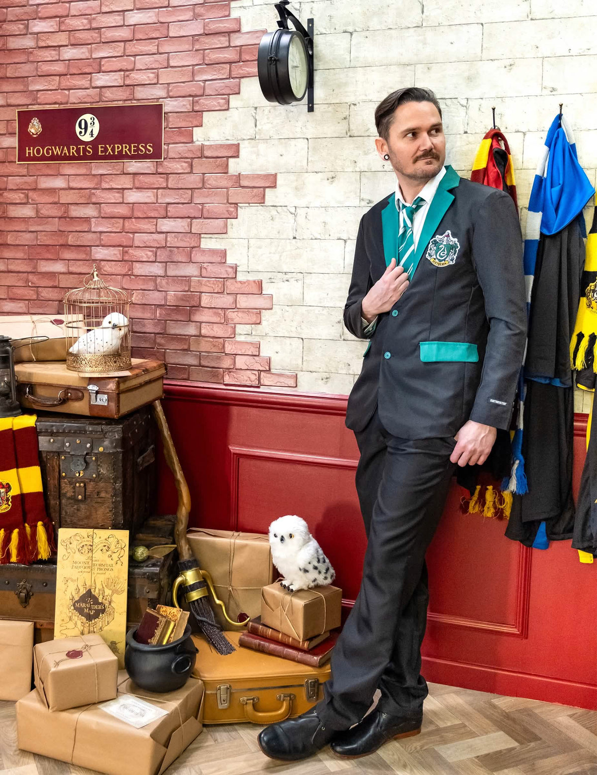 Kostým pro dospělého Suitmeistera Mr. Slytherin™