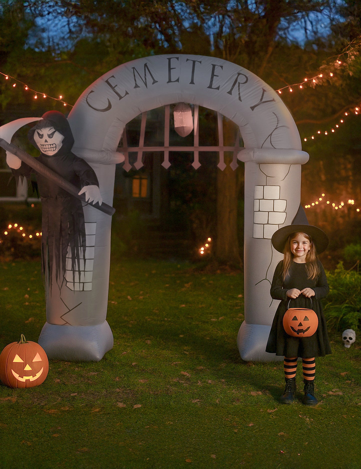 Nafukovací dekorace na vstup na hřbitov 240 cm
