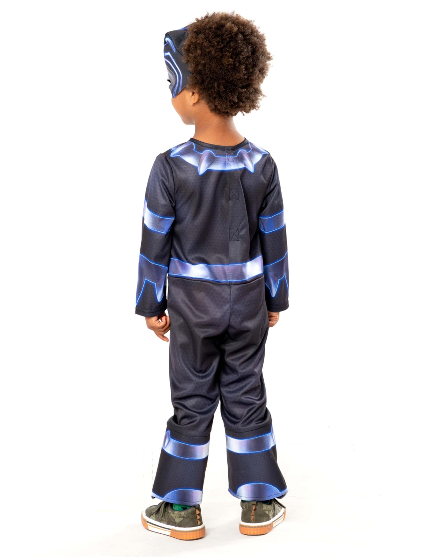 Kostým Černého pantera, Spideyho a jeho mimořádných přátel