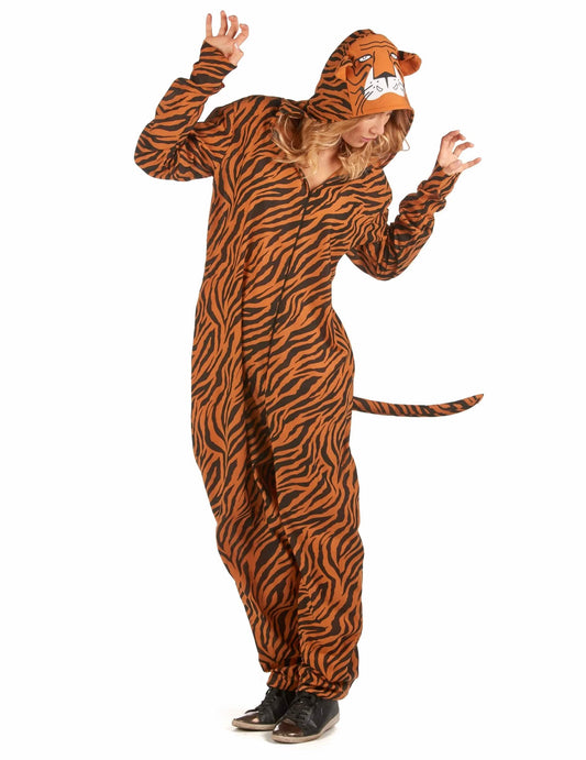 Vue de profil montrant la queue du déguisement de tigre