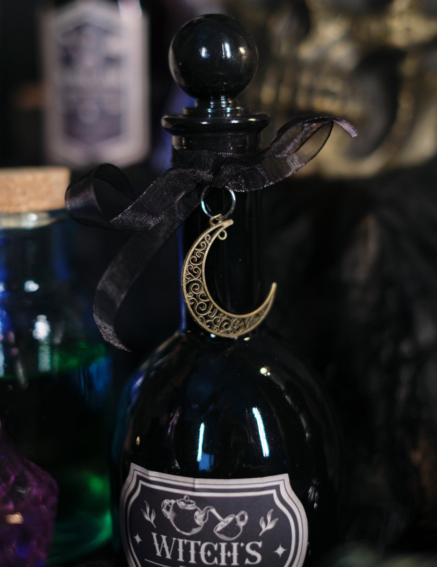 Čarodějnická lahvička černé magie 19,5 cm