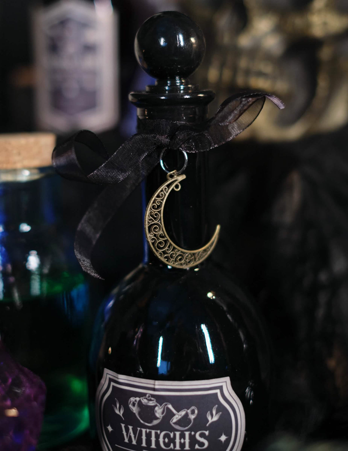 Čarodějnická lahvička černé magie 19,5 cm