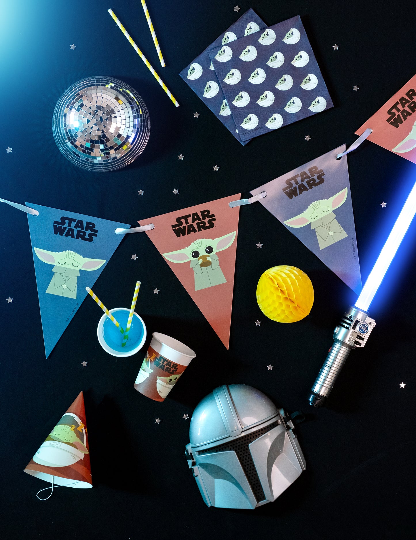 Dětská Yoda Mandalorian™ girlanda z lepenky 2,3 m