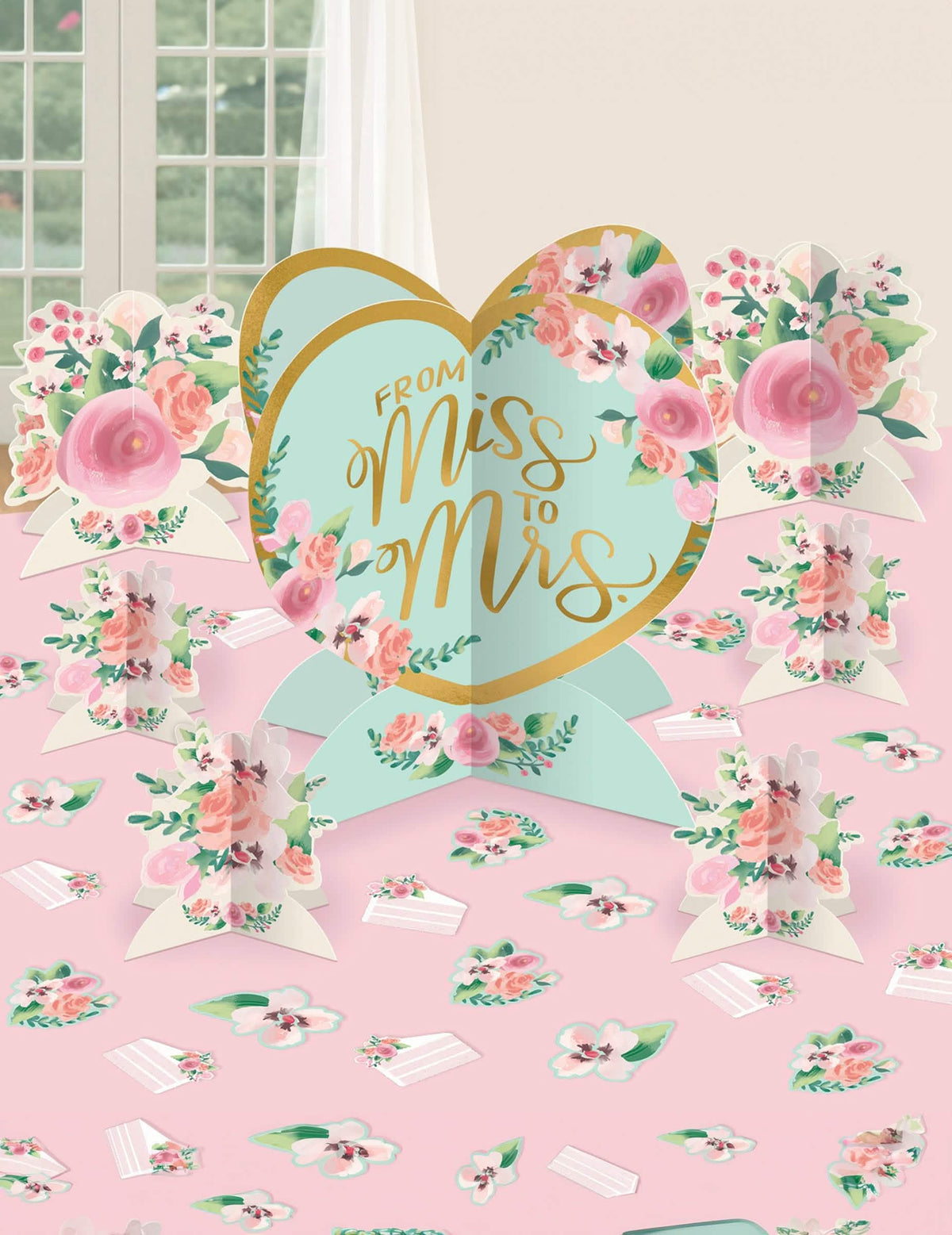 Přehled prvků sady dekorace stolu From Miss to Mrs pro svatbu v liberty stylu