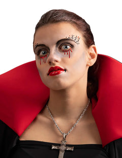 Červený třpytivý make-up