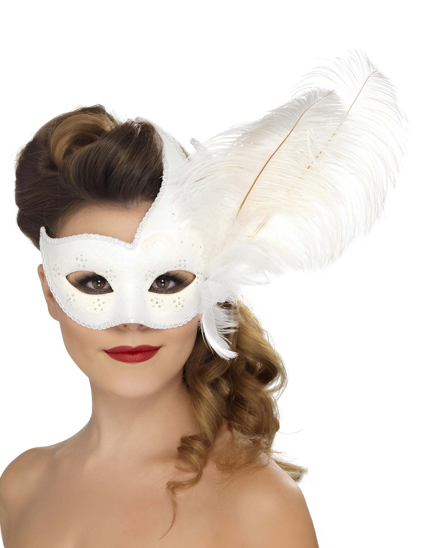 Dospělý bílý benátský vlk s bílým peřím