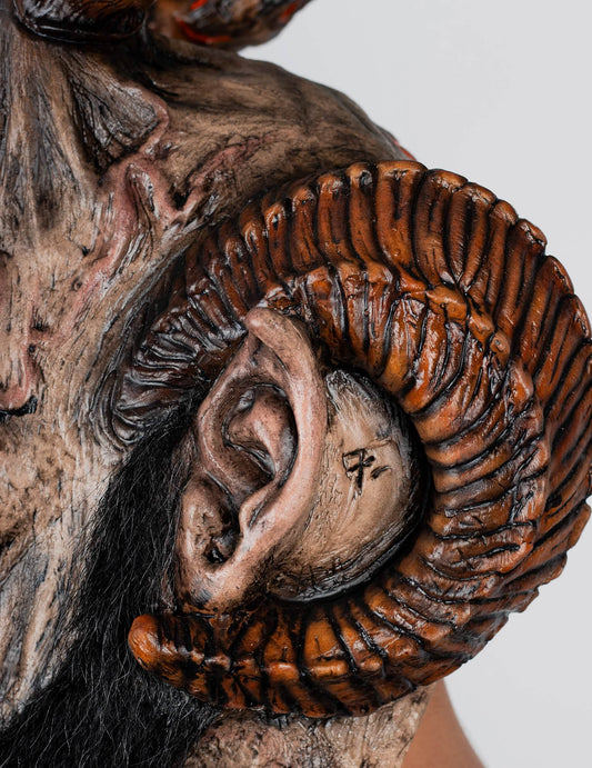 Masque intégral monstre de l'apocalypse pour adulte marron avec cornes