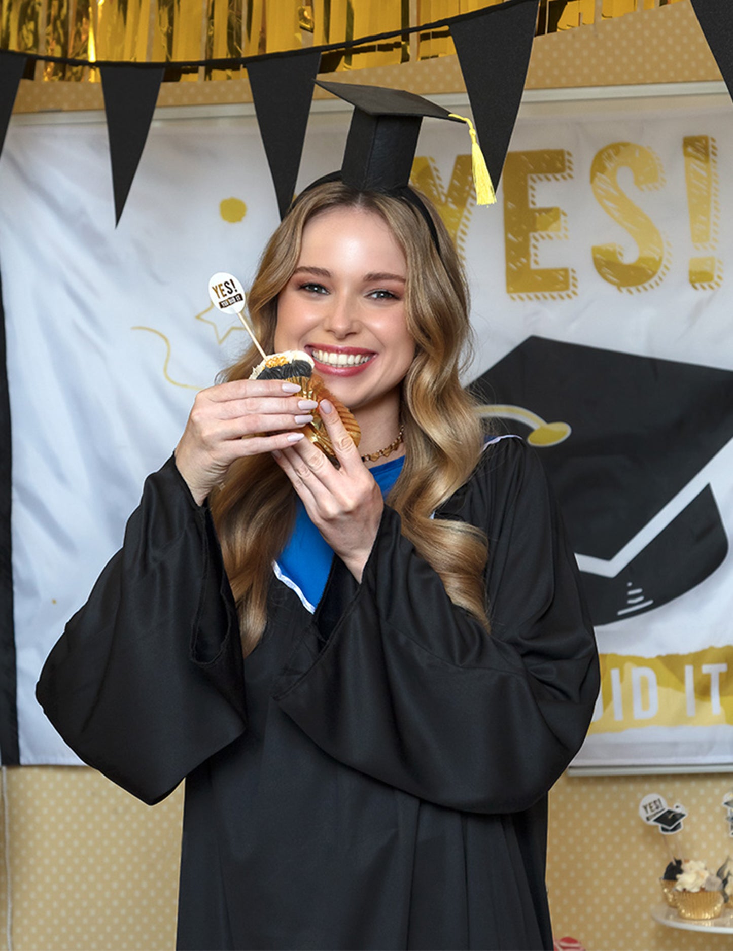 Mini chapeau de diplômé adulte