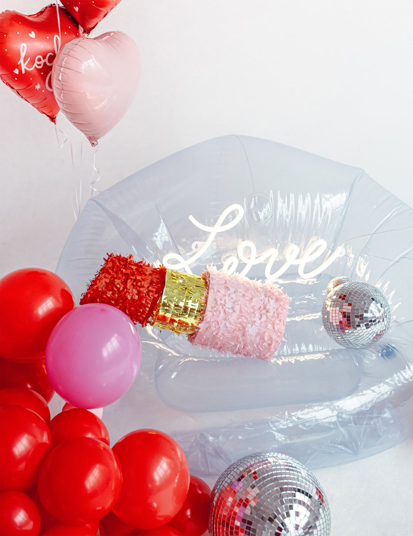 Rtěnka Piñata 20 x 54 x 20 cm