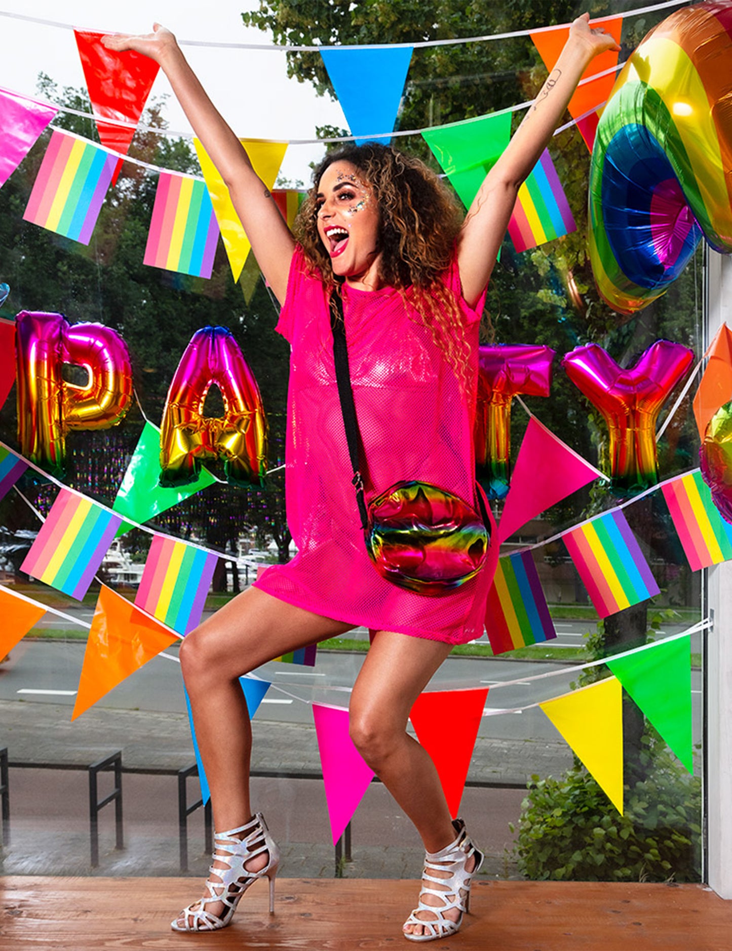 Duhová holografická kulatá crossbody kabelka