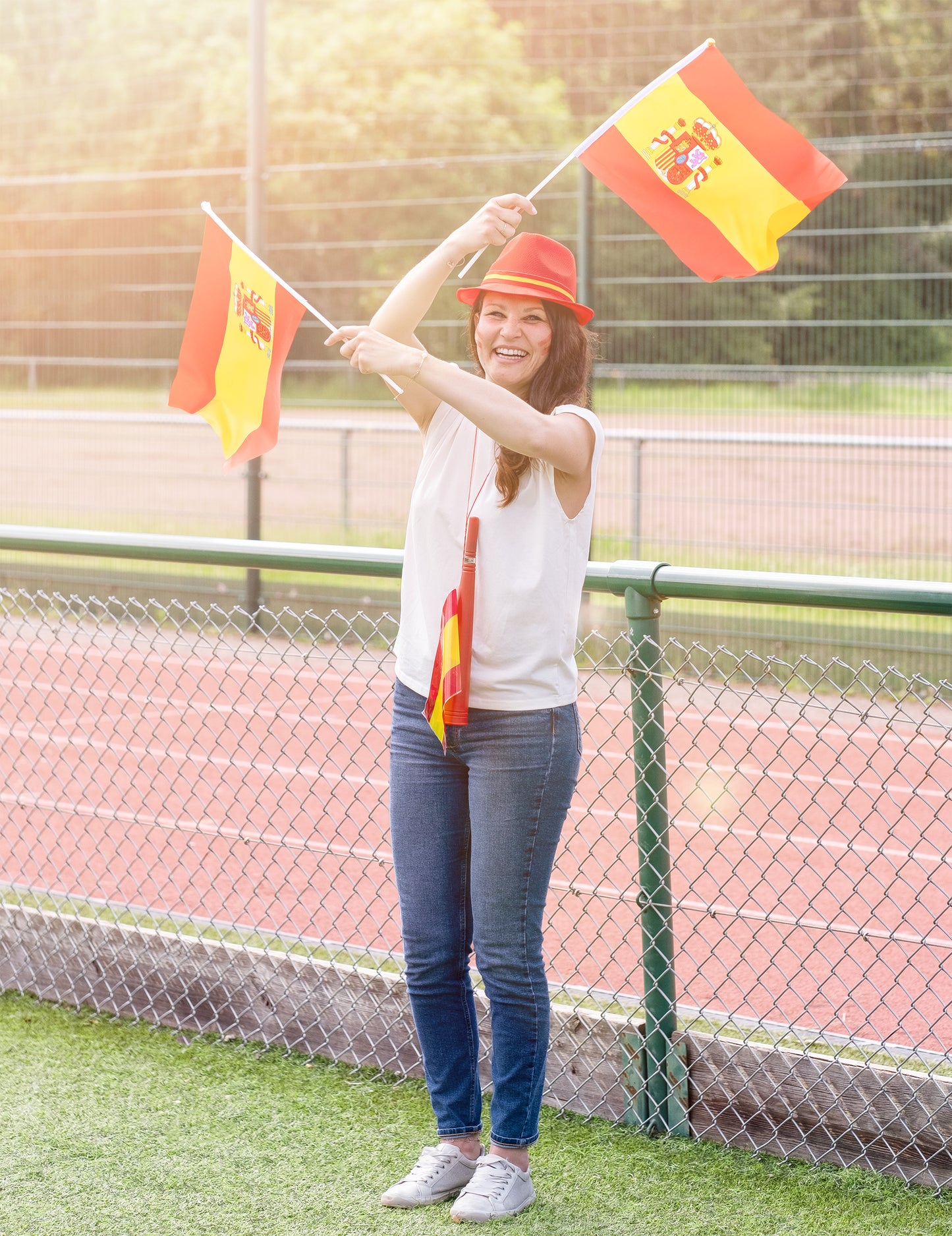 Fotbalová trubka s vlajkou fanoušků Španělska