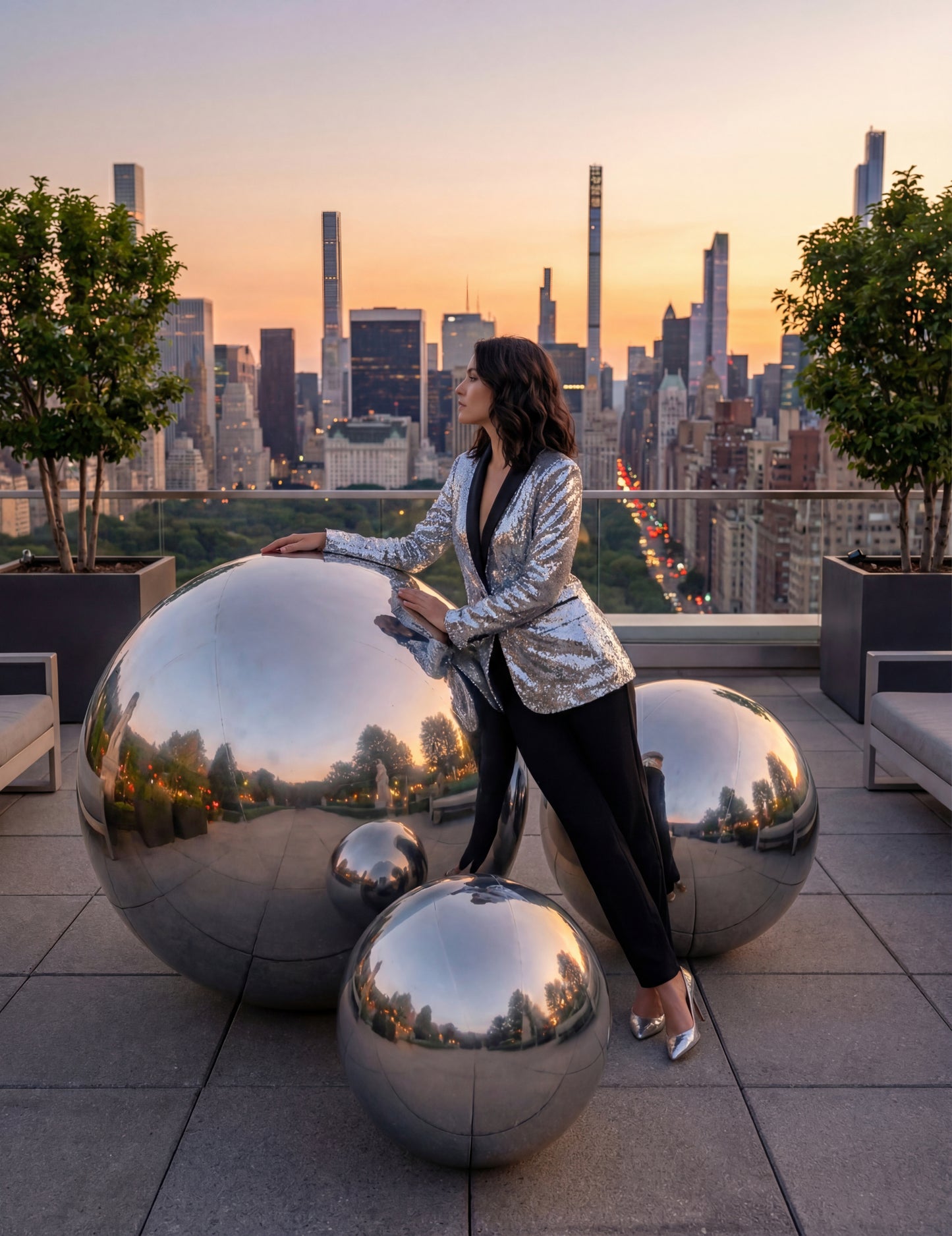 Stříbrná nafukovací zrcadlová koule 90 cm 