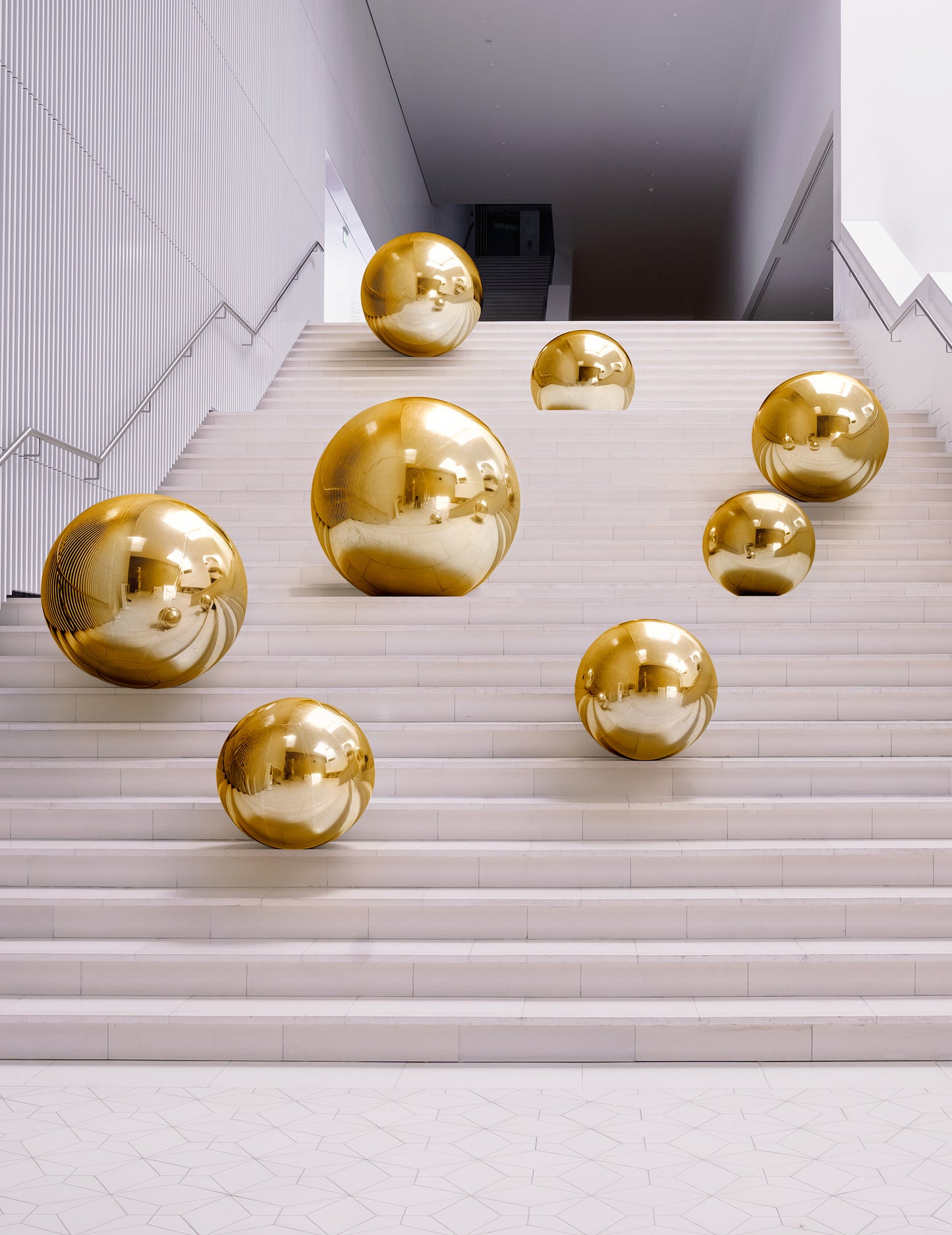 Nafukovací zlatá zrcadlová koule 120 cm 