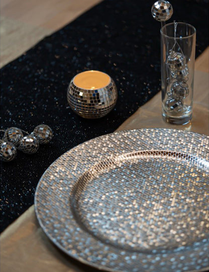 Stříbrný skleněný svícen ve tvaru diskokoule 8 x 7 cm 