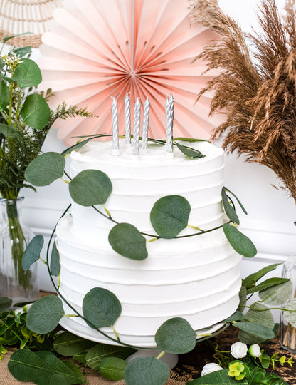 10 bougies d'anniversaire argentées 6,5 cm avec bobèches