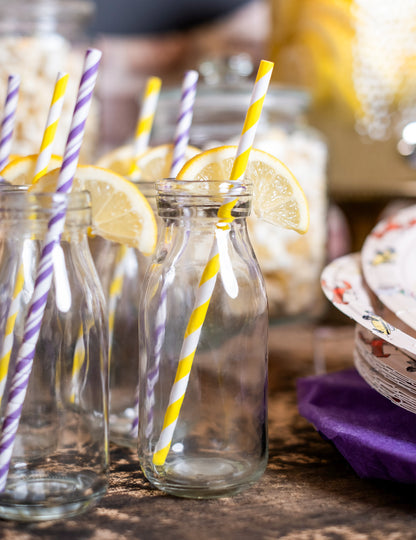 10 žlutých pruhovaných kartonových brček 19.5 cm na koktejly