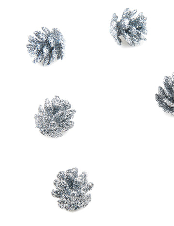 10 mini šišek se stříbrnými třpytkami 2 cm na Vánoce 