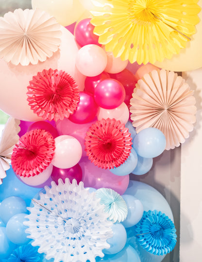 100 mini pastelově růžových latexových balónků 13 cm pro oblouk a dekoraci