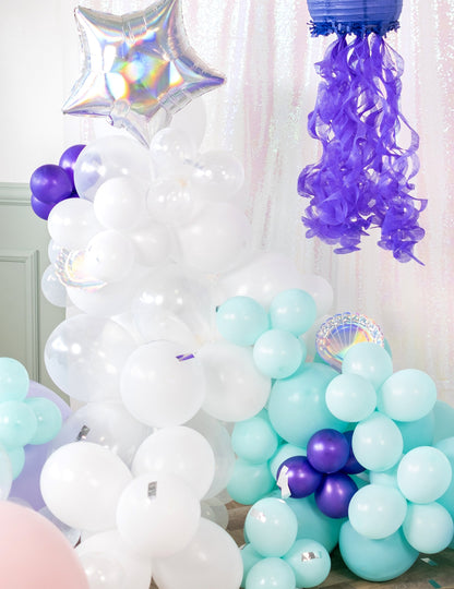 Scénografie průhledných balónků na oslavu