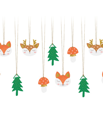 12 vánočních lesních kartonových štítků 7,5 x 8,5 cm se zlatým provázkem