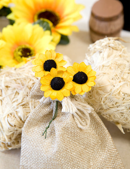 12 žlutých lučních květin 2,5 cm typu slunečnice 