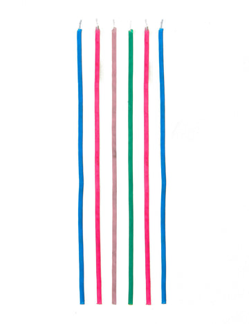 18 barevných dlouhých jiskřících svíček 16 cm na dort 