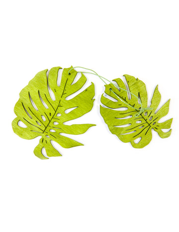 2 zelené dřevěné tropické listy 11 cm