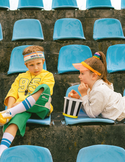 2 černobíle pruhované kartonové krabičky na svačinu 14 cm