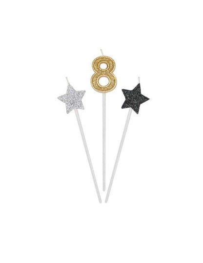 Détail du chiffre 8 et des étoiles des bougies d'anniversaire chiffre pour gâteau dorées argentées et noires pailletées