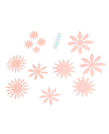 3 pudrově růžové 3D papírové květy 