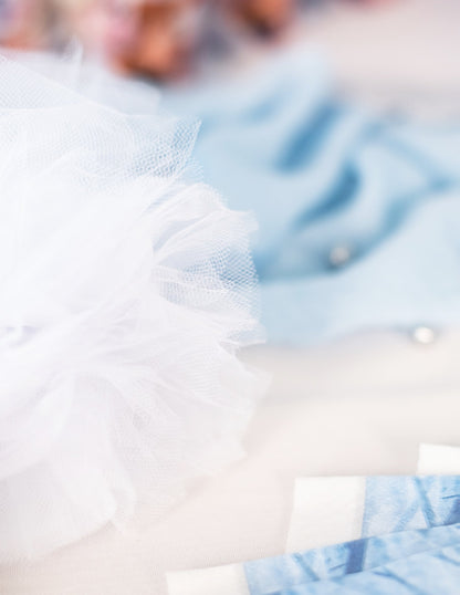 3 bílé tylové závěsné bambulky 15, 20 a 30 cm