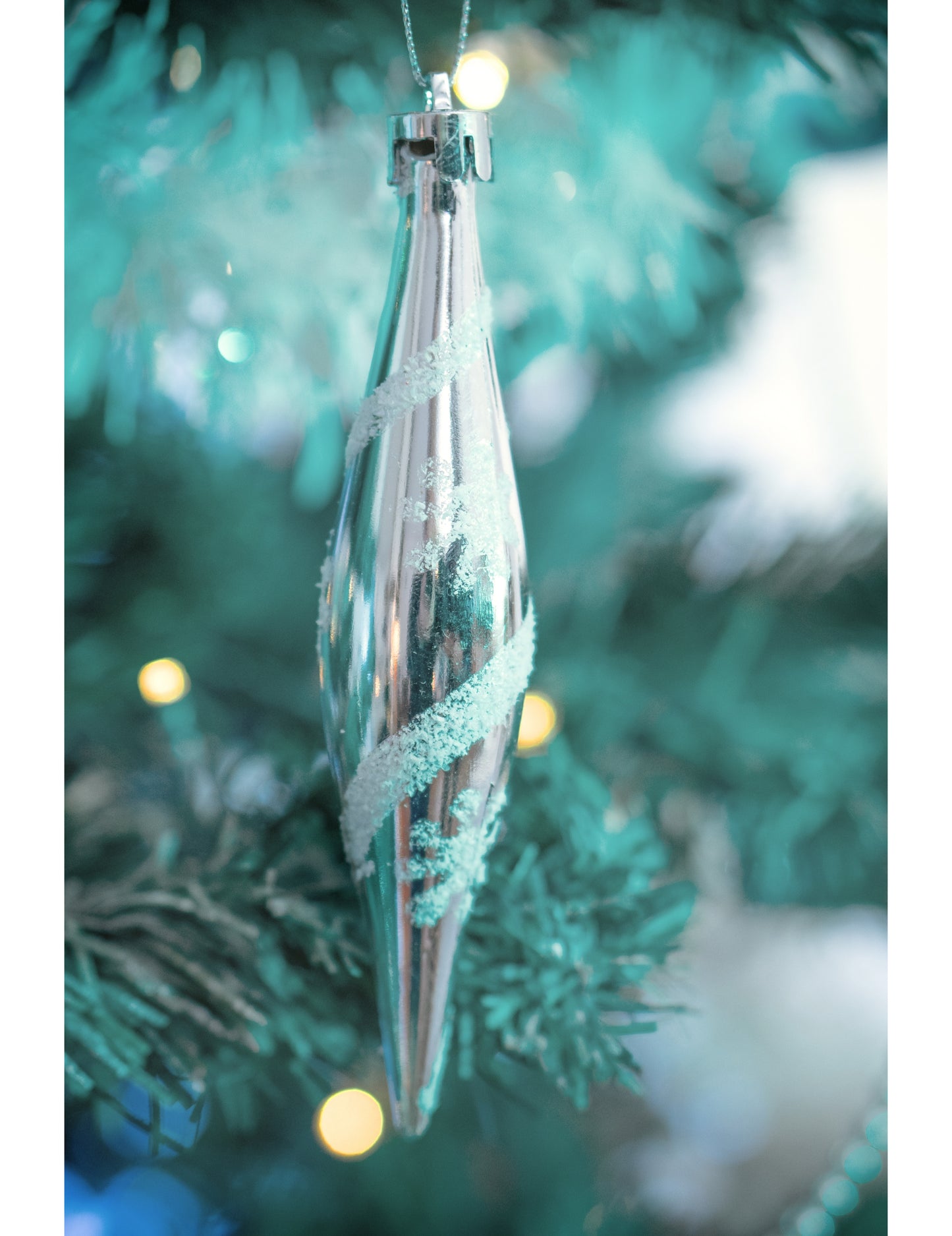 3 závěsné dekorace ve tvaru ledové kostky stříbrné 15 cm 