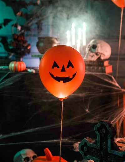 4 LED balónky s motivem halloweenské dýně 27,5 cm