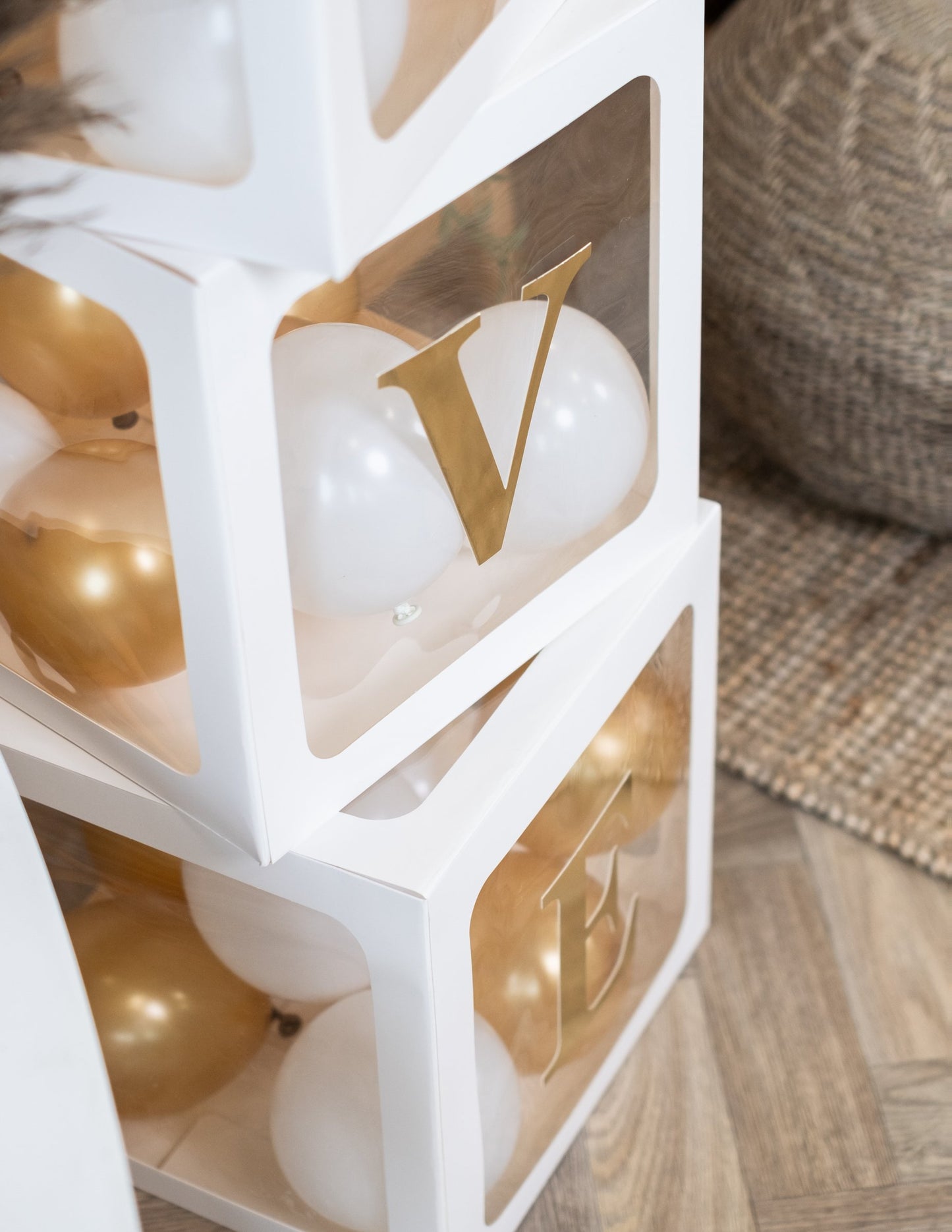 4 bílé průhledné balónkové kostky 30 cm přizpůsobitelné dekorace