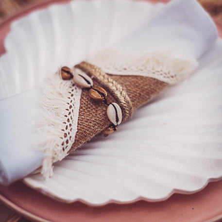 4 přírodní a zlaté kroužky na ubrousky 5 cm námořní dekorace